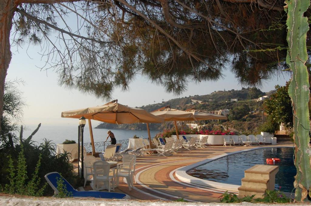 Hotel Giardino Sul Mare Lipari  Extérieur photo