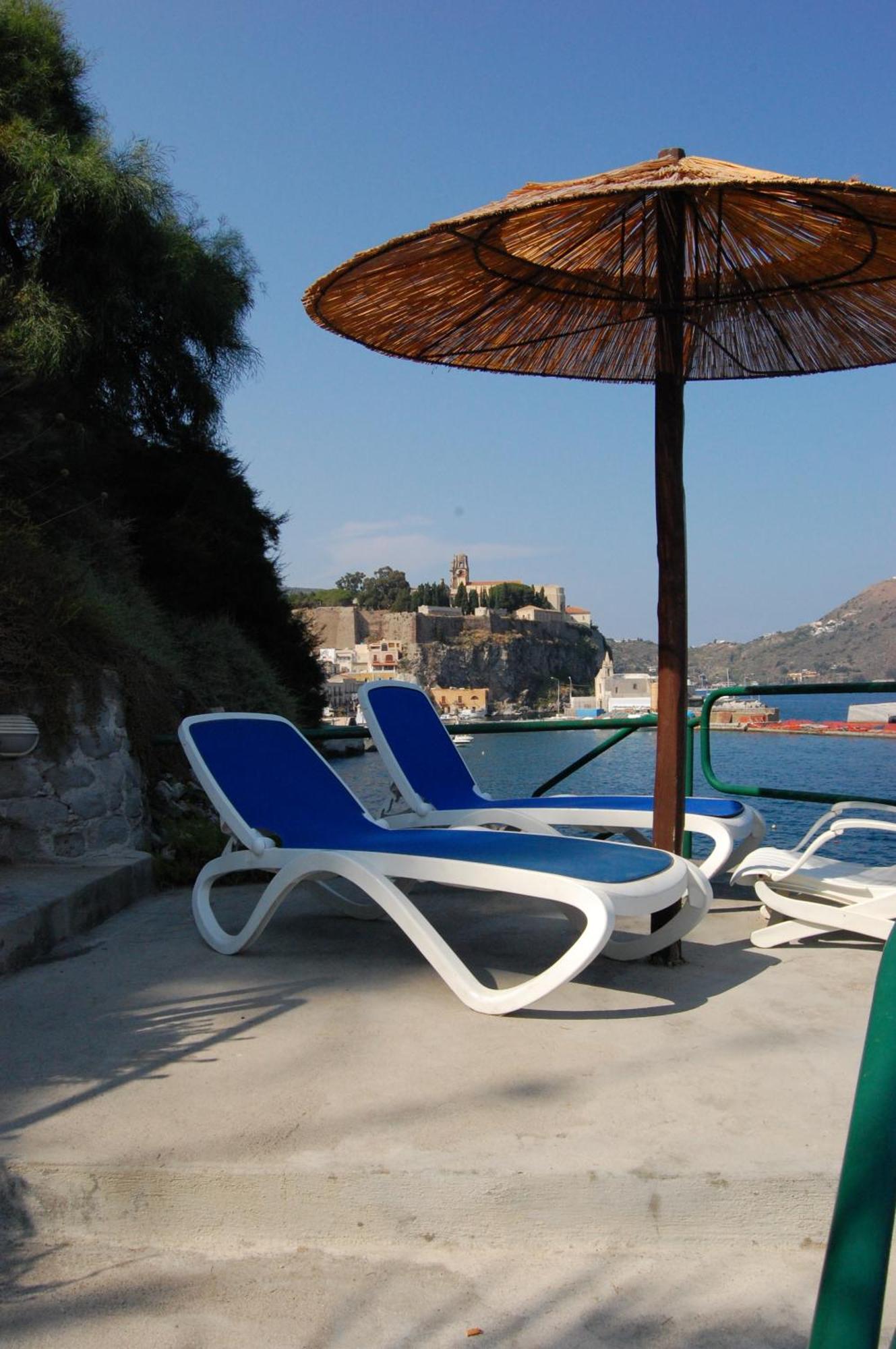 Hotel Giardino Sul Mare Lipari  Extérieur photo