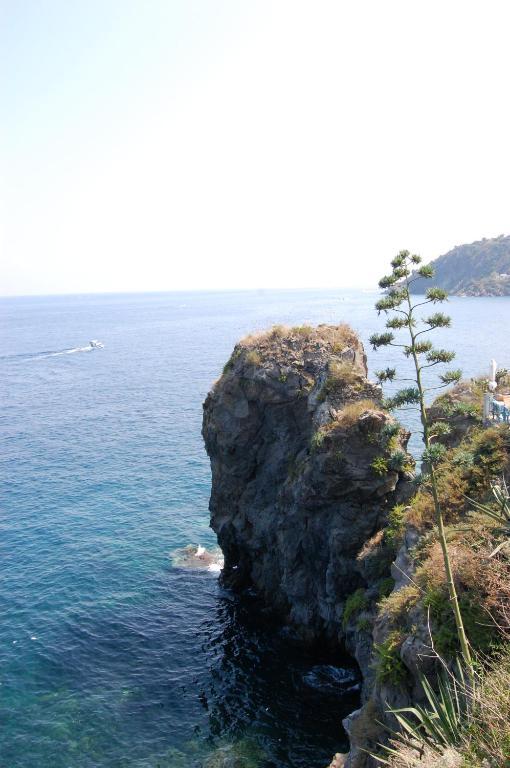 Hotel Giardino Sul Mare Lipari  Extérieur photo